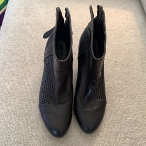 Rag’n’Bone black leather  booties